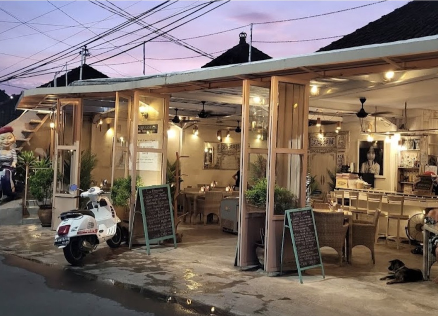 Thriving Established Restaurant in Jimbaran for Sale – F&B Opportunity in Bali — Property ID JU915